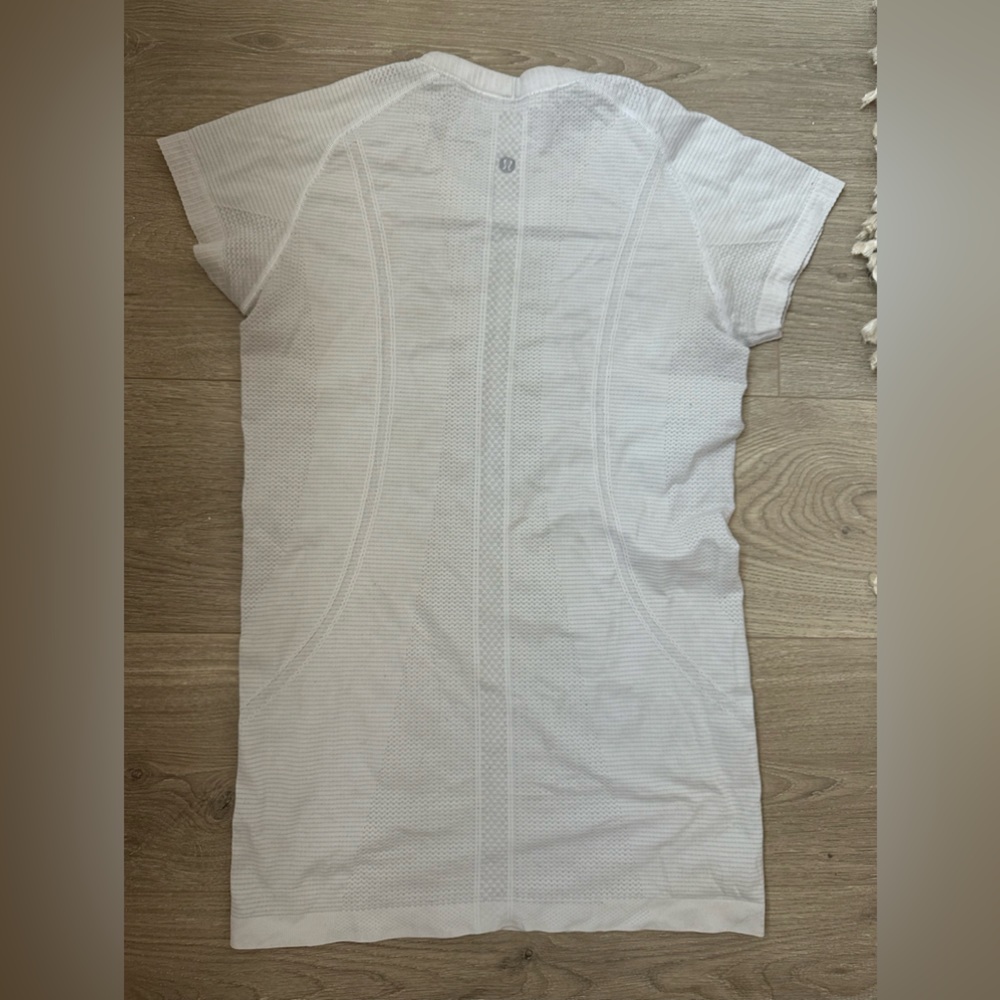 lululemon swiftly tech short sleeve
